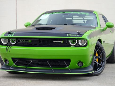 Used 2017 Dodge Challenger T/A RWD image 3