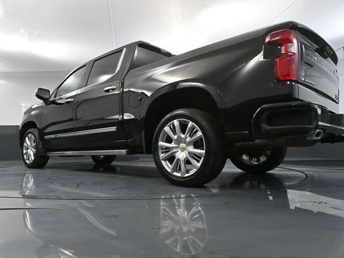 Used 2023 Chevrolet Silverado 1500 High Country w/ High Country Premium Package AWD/4WD image 59