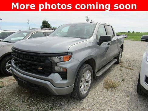 Used 2024 Chevrolet Silverado 1500 Custom AWD/4WD image 1