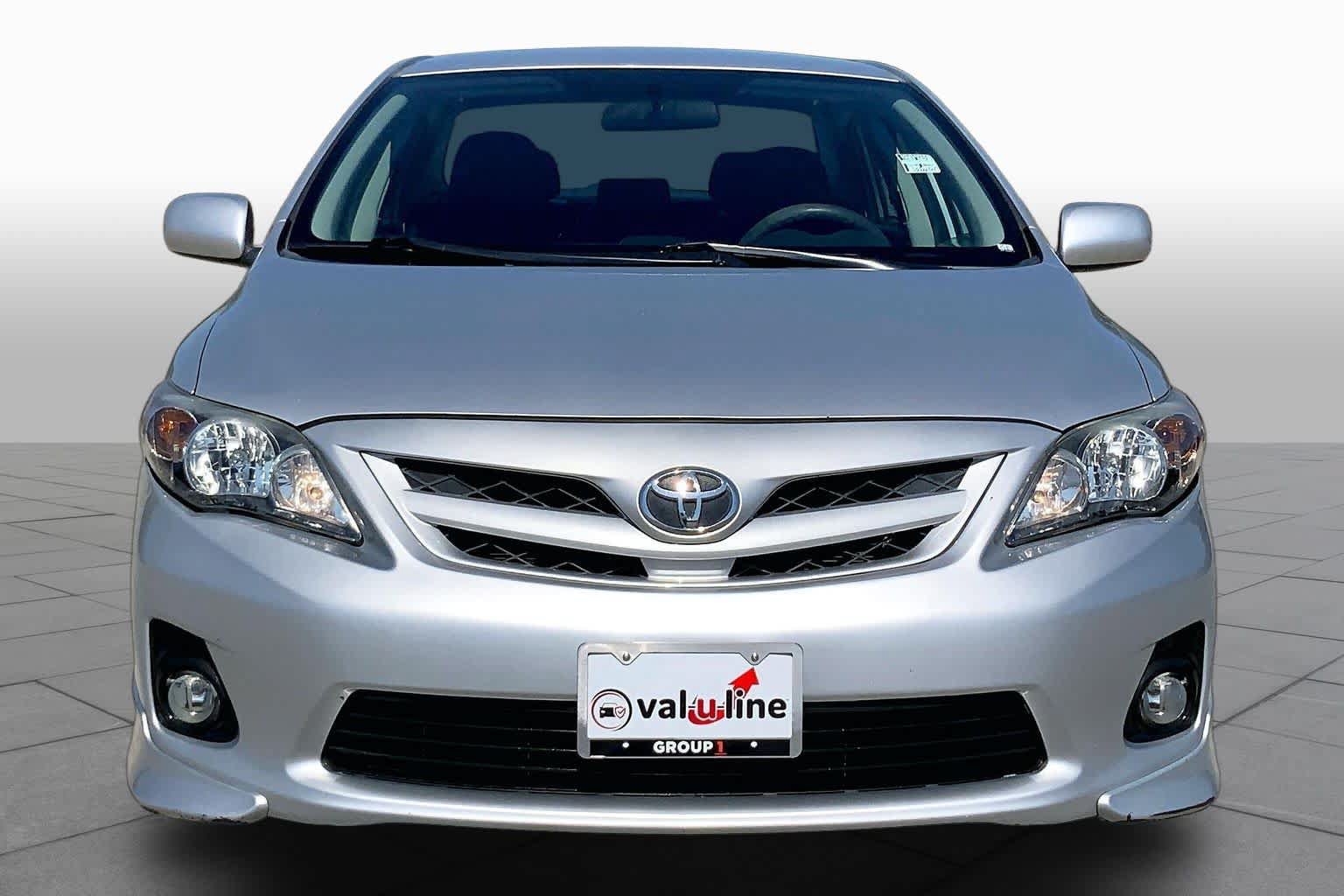 Used 2013 Toyota Corolla S FWD image 4