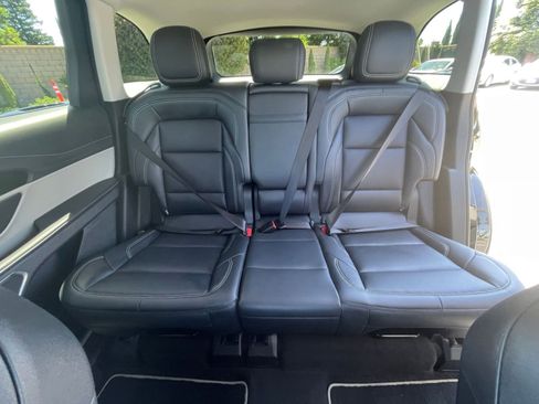 Used 2024 Lincoln Nautilus Premier image 63