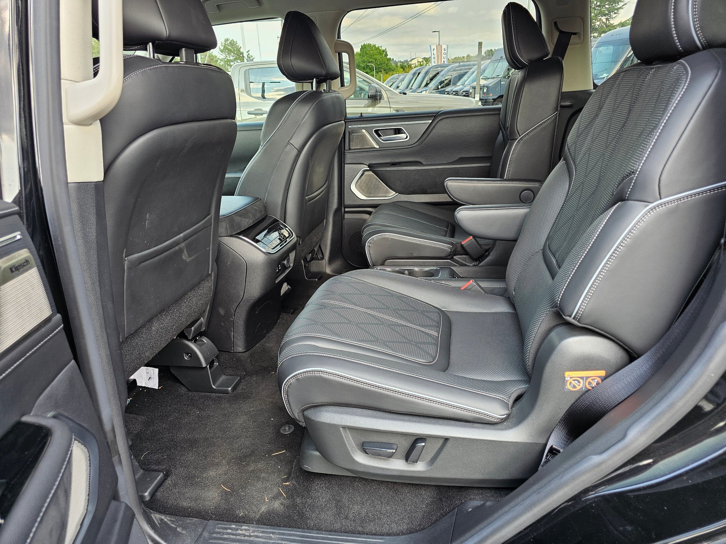 Used 2025 INFINITI QX80 Sensory AWD/4WD image 20