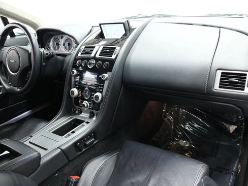 Used 2011 Aston Martin V8 Vantage Coupe RWD image 65