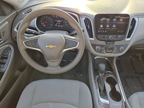 Used 2022 Chevrolet Malibu LS w/ Driver Confidence Package II FWD image 16