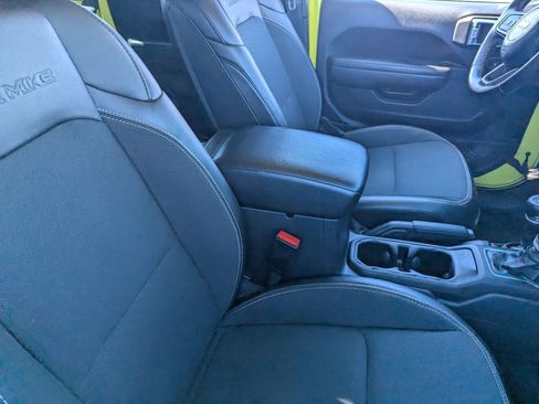 Used 2023 Jeep Wrangler Sport image 10