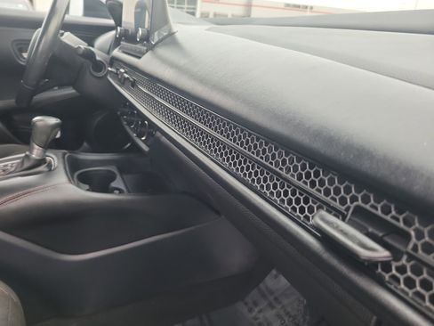 Used 2024 Honda HR-V Sport image 27