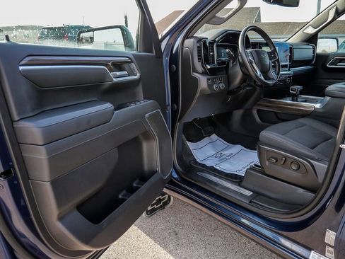 Used 2022 Chevrolet Silverado 1500 RST image 25