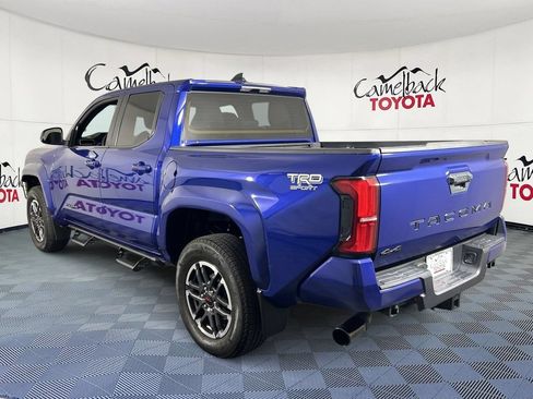 Used 2024 Toyota Tacoma TRD Sport AWD/4WD image 5