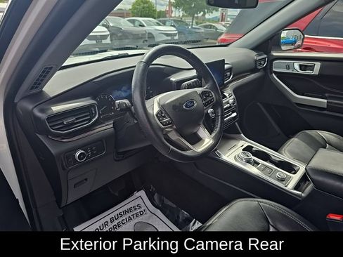 Used 2022 Ford Explorer Limited w/ Equipment Group 301A AWD/4WD image 20