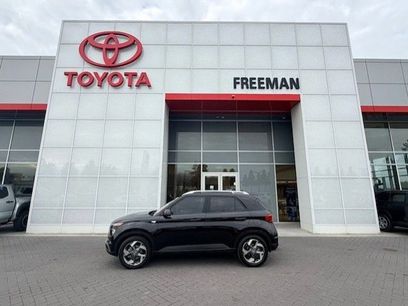 Used 2022 Hyundai Venue SEL