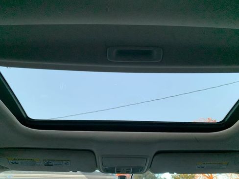 Used 2016 Honda CR-V EX image 17