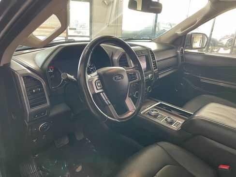 Used 2020 Ford Expedition Platinum image 18