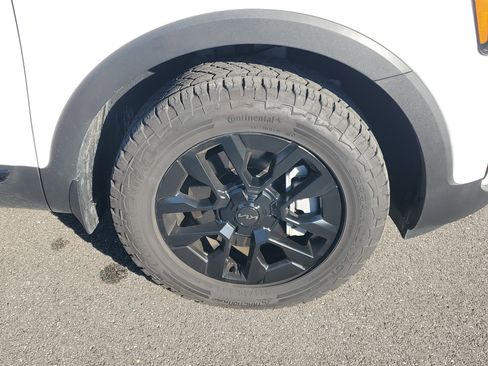 Certified 2025 Kia Telluride EX X-Pro image 42