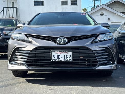 Used 2023 Toyota Camry LE w/ Convenience Package FWD image 3