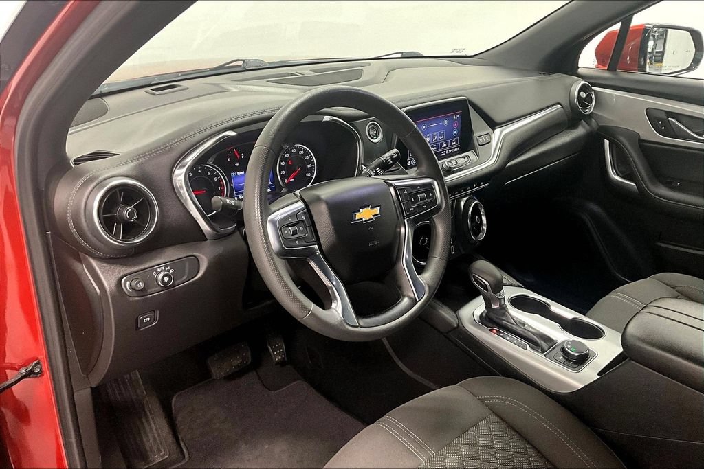 Used 2022 Chevrolet Blazer LT FWD image 13