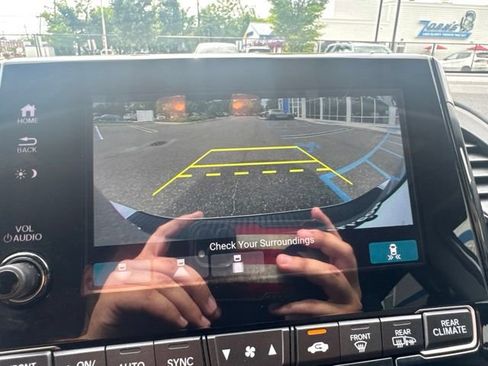 Certified 2023 Honda Odyssey EX-L image 18