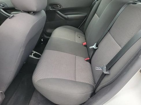 Used 2007 Ford Focus SE FWD image 15
