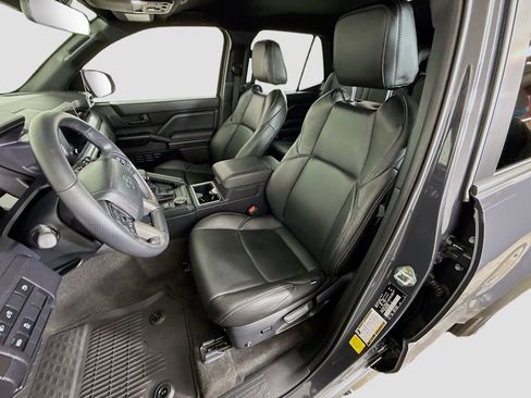 Certified 2025 Toyota 4Runner SR5 image 14