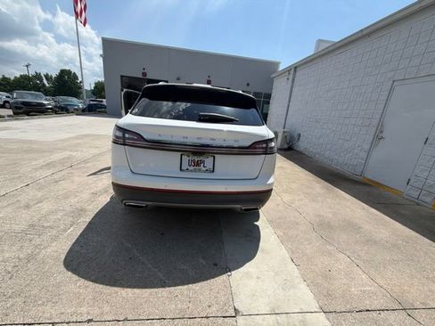 Used 2020 Lincoln Nautilus Reserve w/ Equipment Group 201A FWD image 22