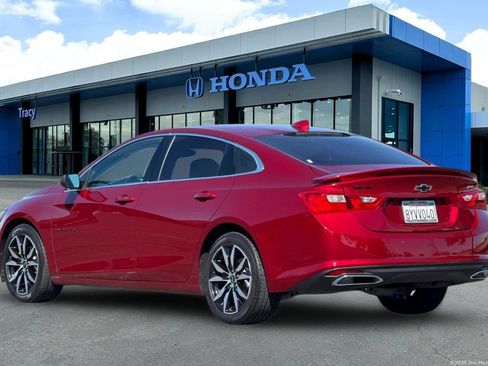 Used 2021 Chevrolet Malibu RS FWD image 10