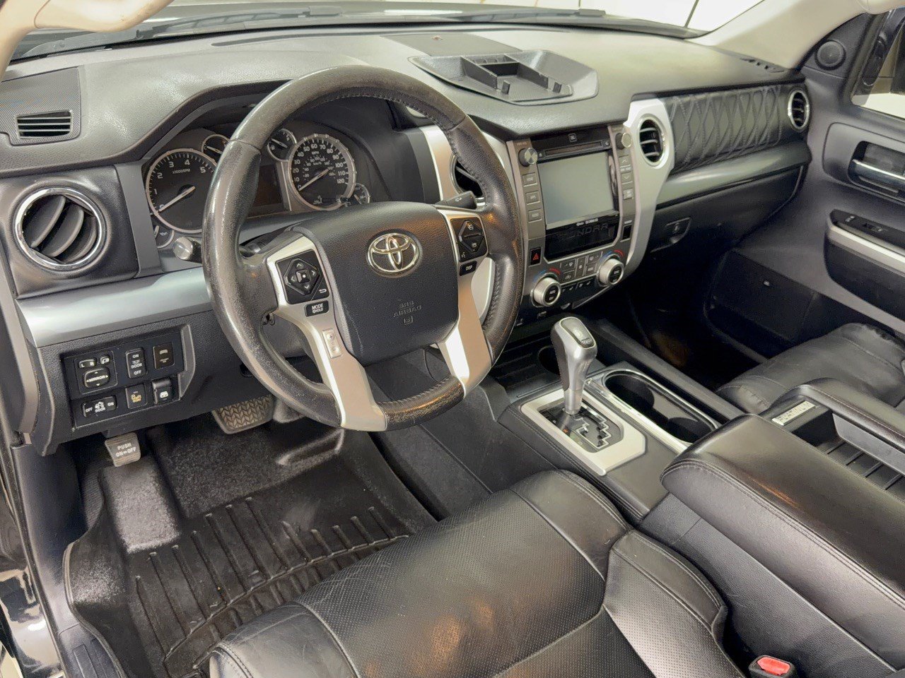 Used 2014 Toyota Tundra Platinum RWD image 4