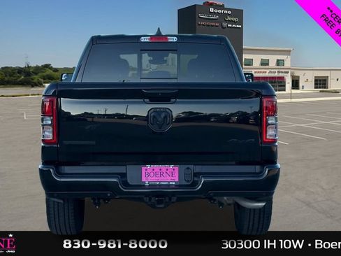 Used 2022 RAM 1500 Big Horn AWD/4WD image 4