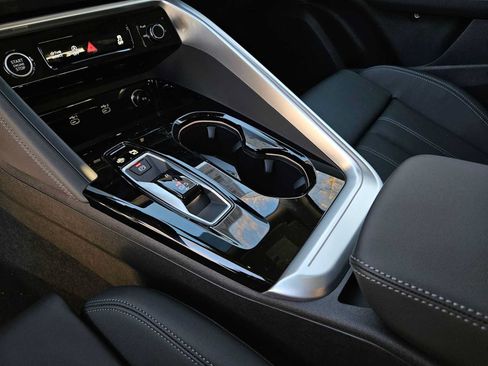 New 2025 Audi Q5 Premium Plus AWD/4WD image 13