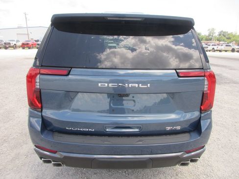 New 2026 GMC Yukon Denali Ultimate AWD/4WD image 5