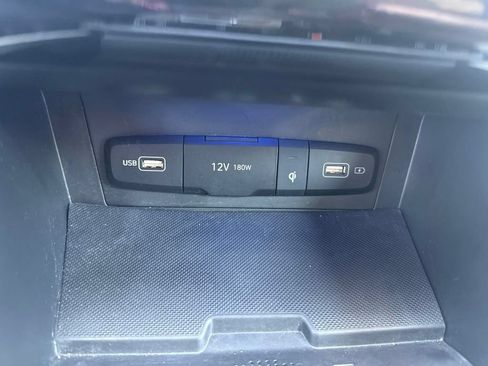 Used 2023 Hyundai Tucson Limited AWD/4WD image 23