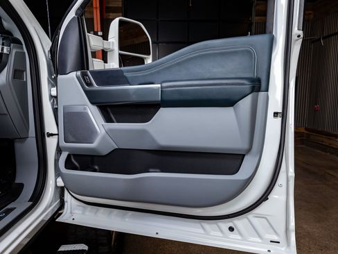 Used 2024 Ford F450 Limited w/ FX4 Off-Road Package image 37