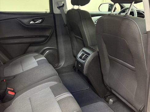 Used 2025 Chevrolet Blazer LT w/ Convenience Package AWD/4WD image 32