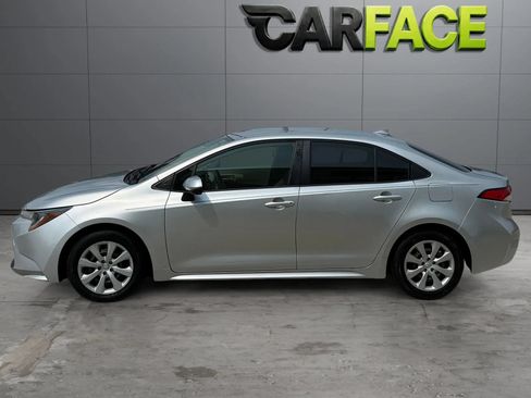 Used 2020 Toyota Corolla LE FWD image 7