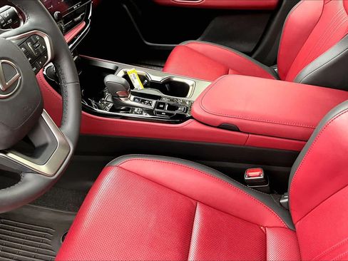 Used 2024 Lexus NX 250 FWD image 16