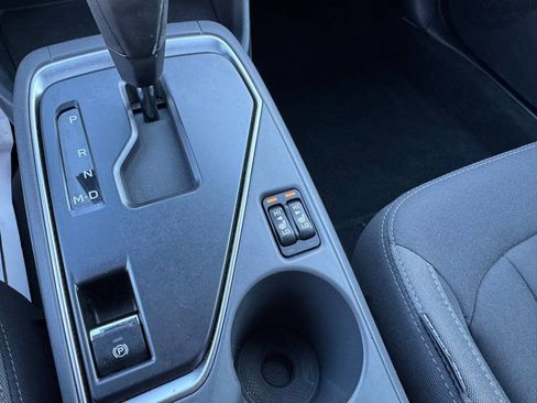 Used 2025 Subaru Crosstrek 2.0i Premium image 14