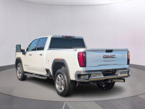 Used 2026 GMC Sierra 2500 SLT w/ SLT Premium Package AWD/4WD image 3