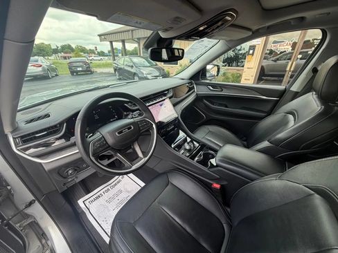 Used 2022 Jeep Grand Cherokee Limited 4xe AWD/4WD image 18