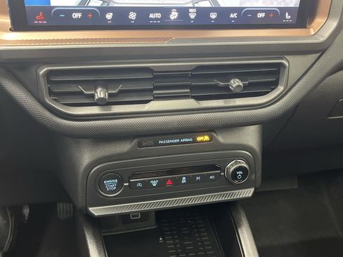 Used 2025 Ford Bronco Sport Outer Banks w/ Outer Banks Tech Package+ image 24