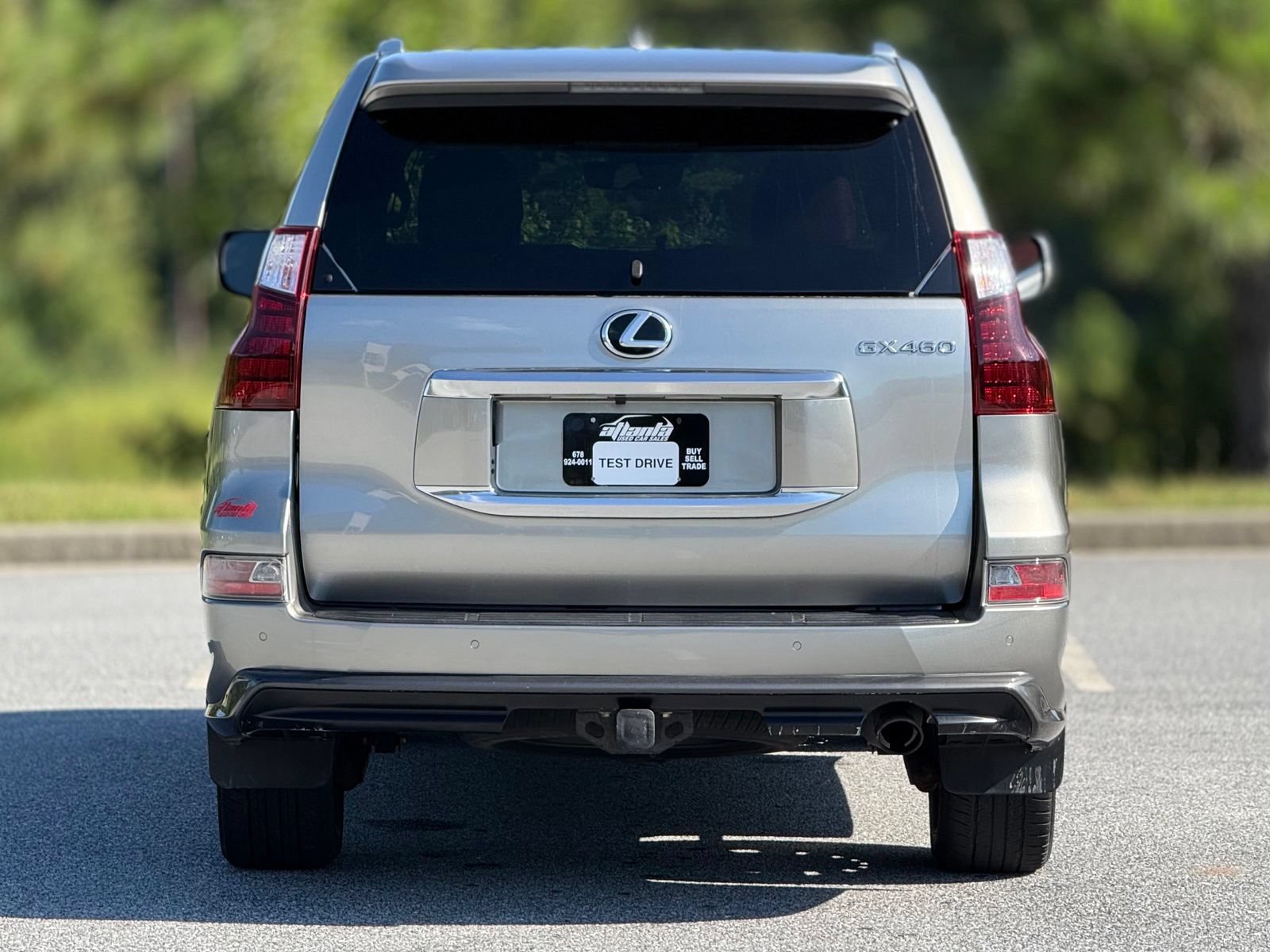 Used 2021 Lexus GX 460 Premium w/ Accessory Package AWD/4WD image 6