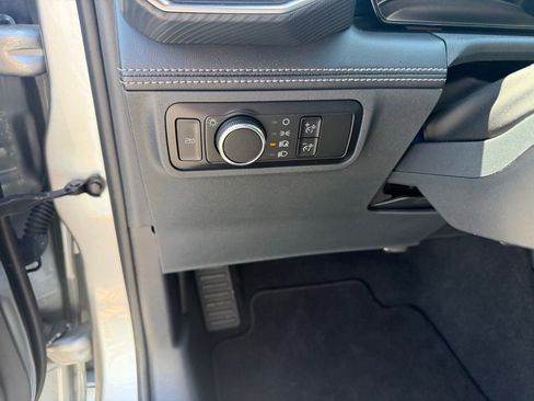 Used 2025 Ford Mustang GT Premium RWD image 16