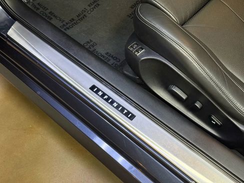 Used 2013 INFINITI G37 Journey w/ Premium Pkg image 8