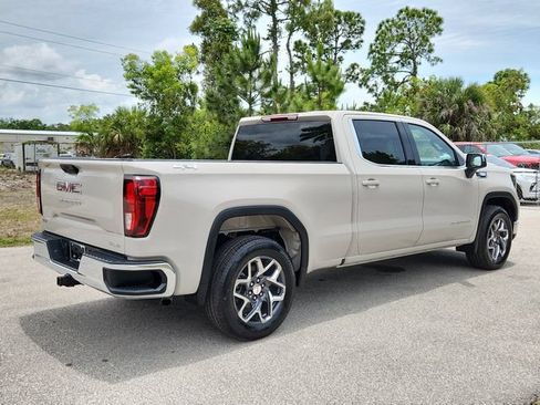 New 2026 GMC Sierra 1500 SLE w/ Max Trailering Package AWD/4WD image 5