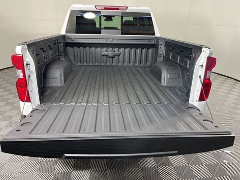 New 2026 Chevrolet Silverado 1500 LT image 22