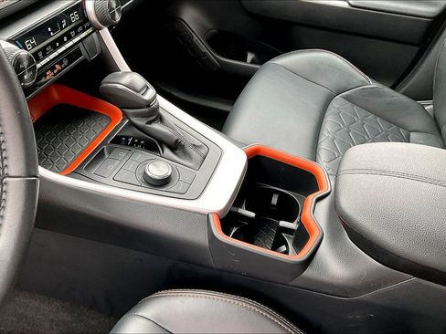 Used 2024 Toyota RAV4 Adventure image 15