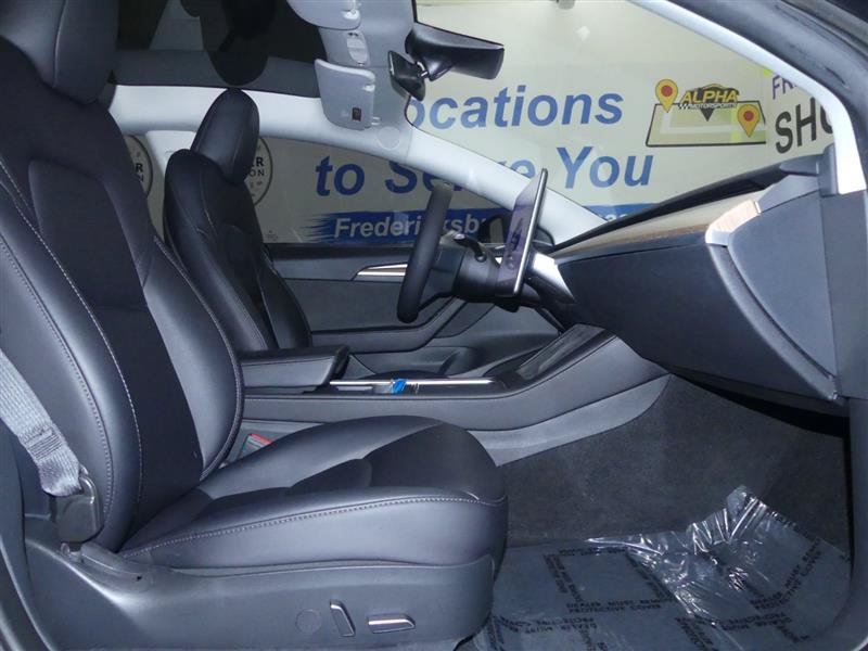 Used 2023 Tesla Model 3 Standard Range RWD image 7