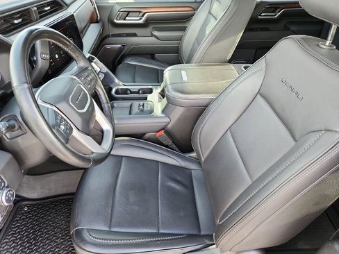 Used 2024 GMC Sierra 2500 Denali w/ Technology Package image 9