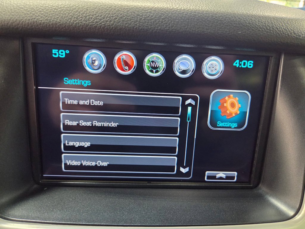 Used 2018 GMC Yukon SLT w/ Premium Edition AWD/4WD image 47
