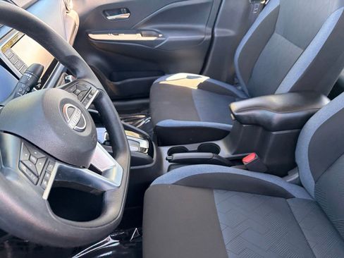 Certified 2025 Nissan Versa SV FWD image 29