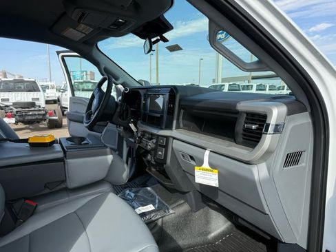 New 2025 Ford F350 XL w/ XL Chrome Package AWD/4WD image 20