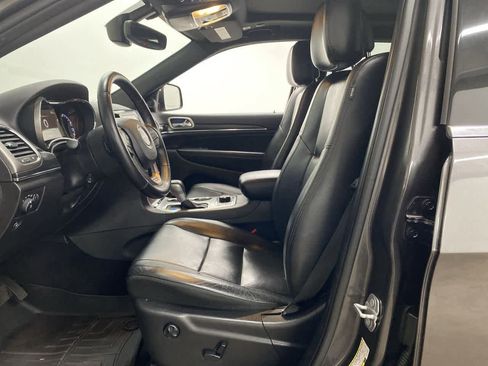 Used 2019 Jeep Grand Cherokee Limited w/ Luxury Group II image 13