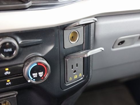 Used 2024 Ford F250 XLT image 23